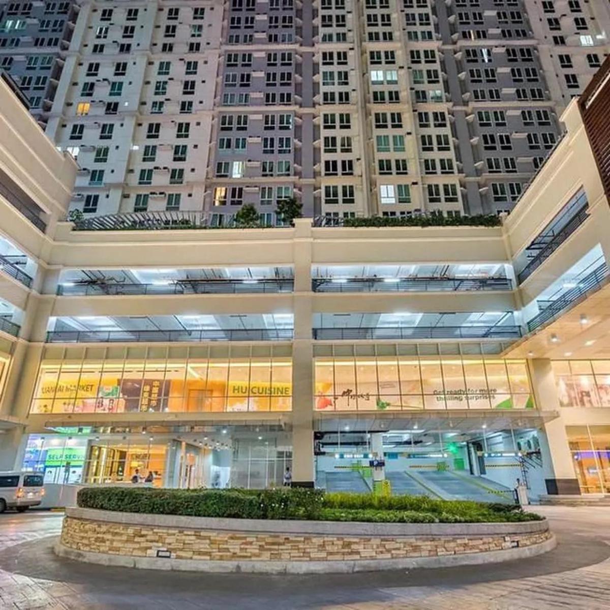 San Lorenzo Place Aparthotel Manila Exterior photo